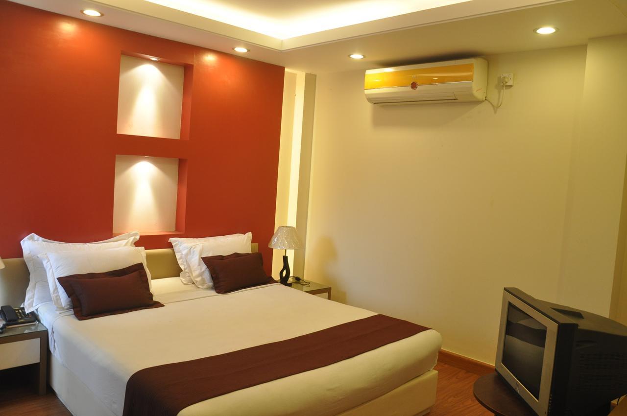 Foy'S Lake Resort Dakhin Kattali المظهر الخارجي الصورة