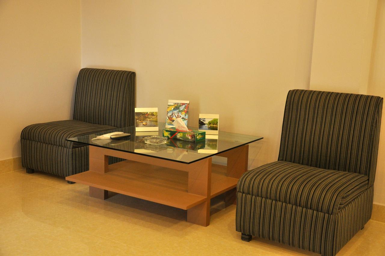 Foy'S Lake Resort Dakhin Kattali المظهر الخارجي الصورة