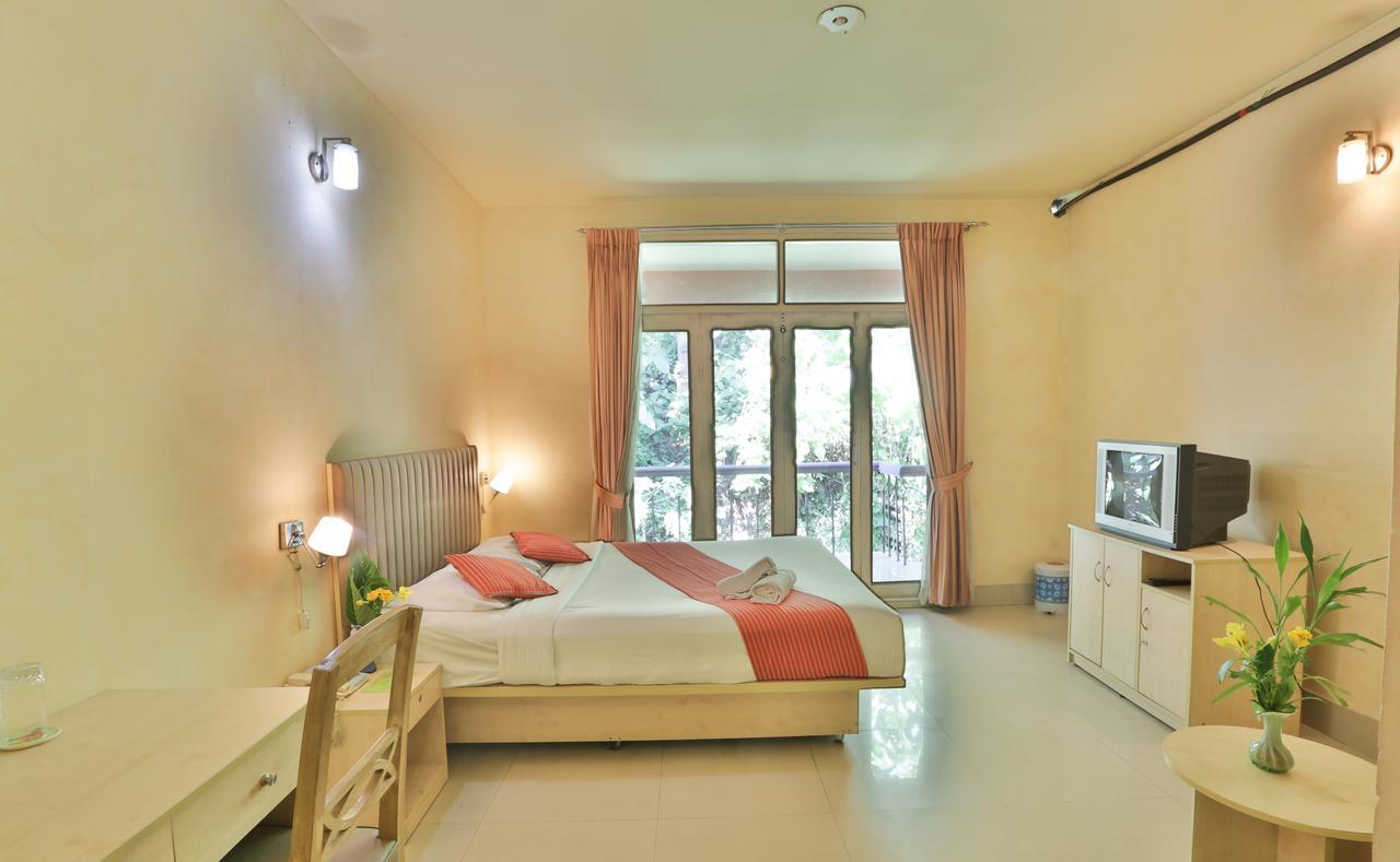 Foy'S Lake Resort Dakhin Kattali المظهر الخارجي الصورة