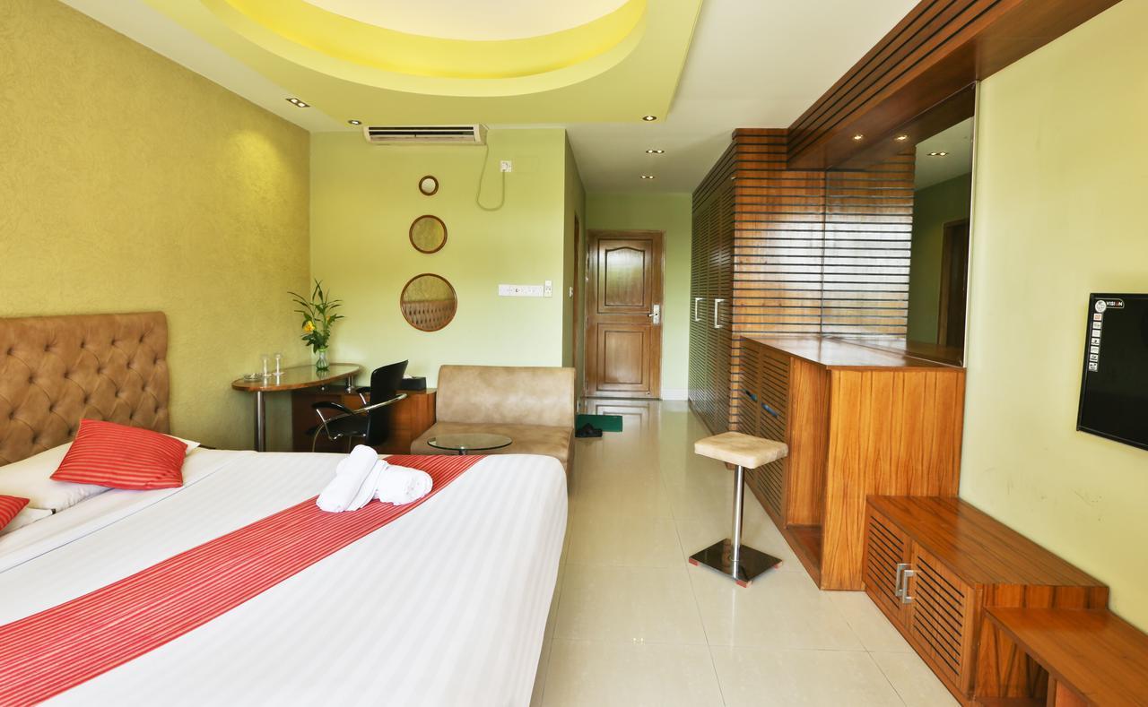 Foy'S Lake Resort Dakhin Kattali المظهر الخارجي الصورة