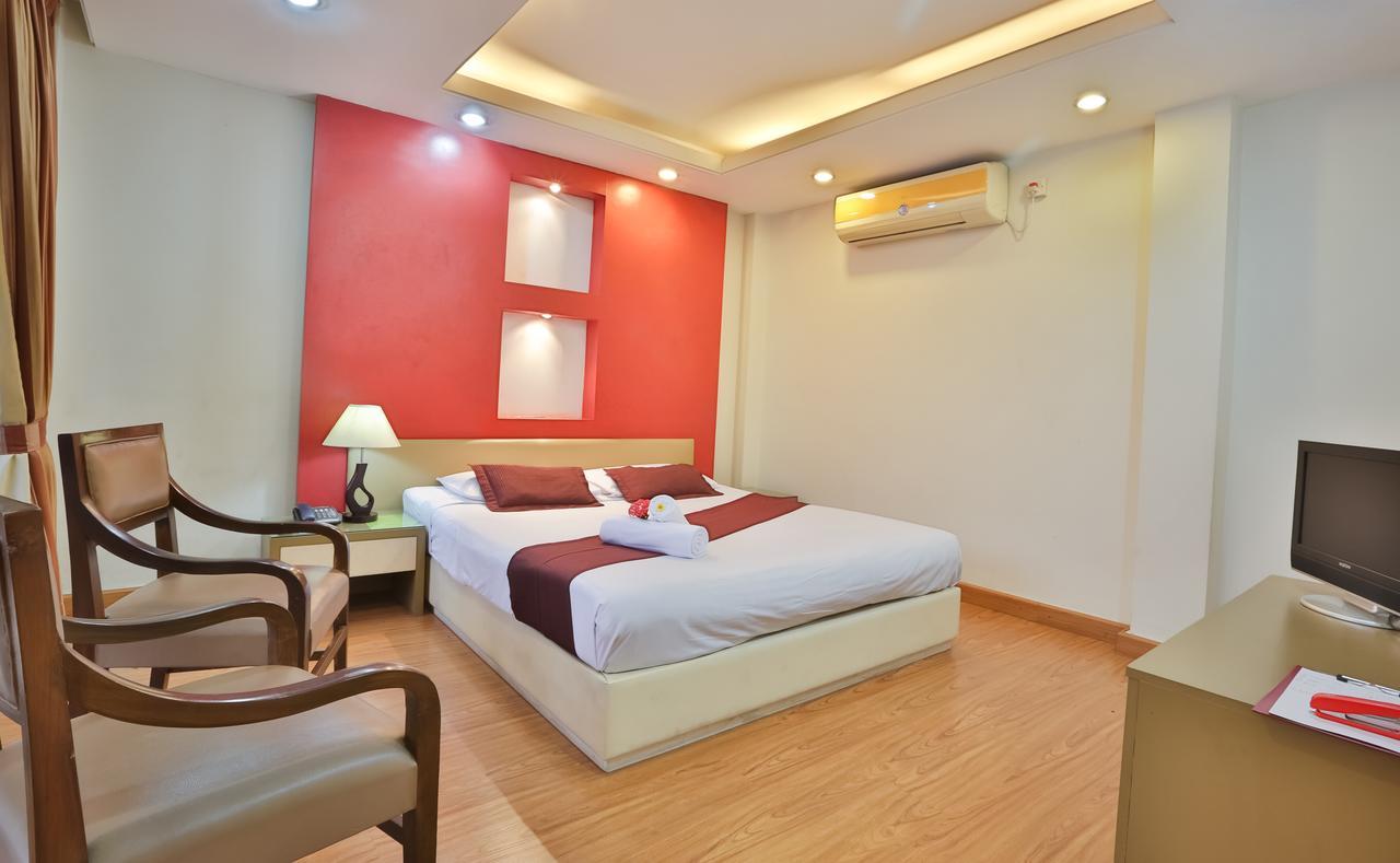 Foy'S Lake Resort Dakhin Kattali المظهر الخارجي الصورة