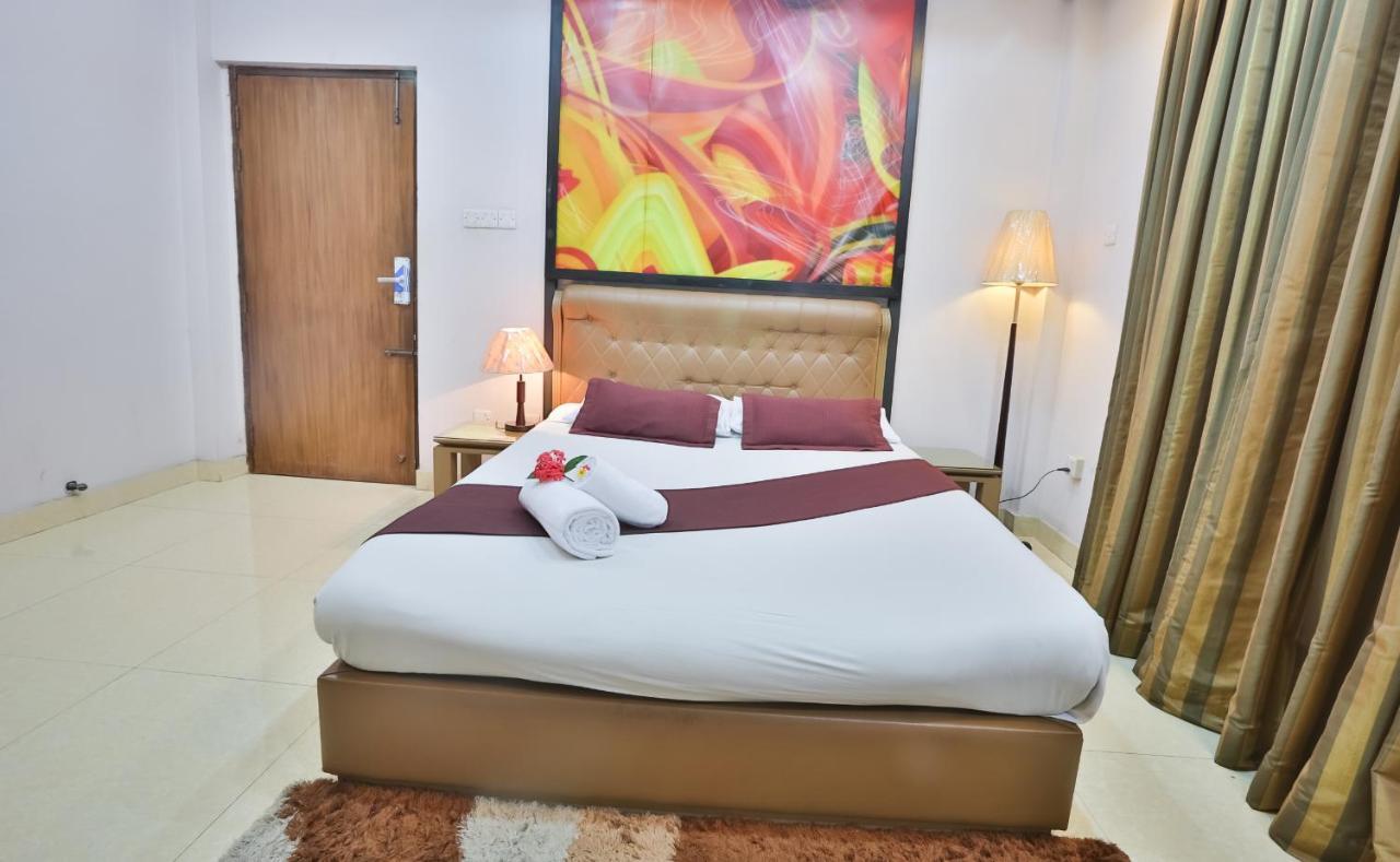 Foy'S Lake Resort Dakhin Kattali الغرفة الصورة